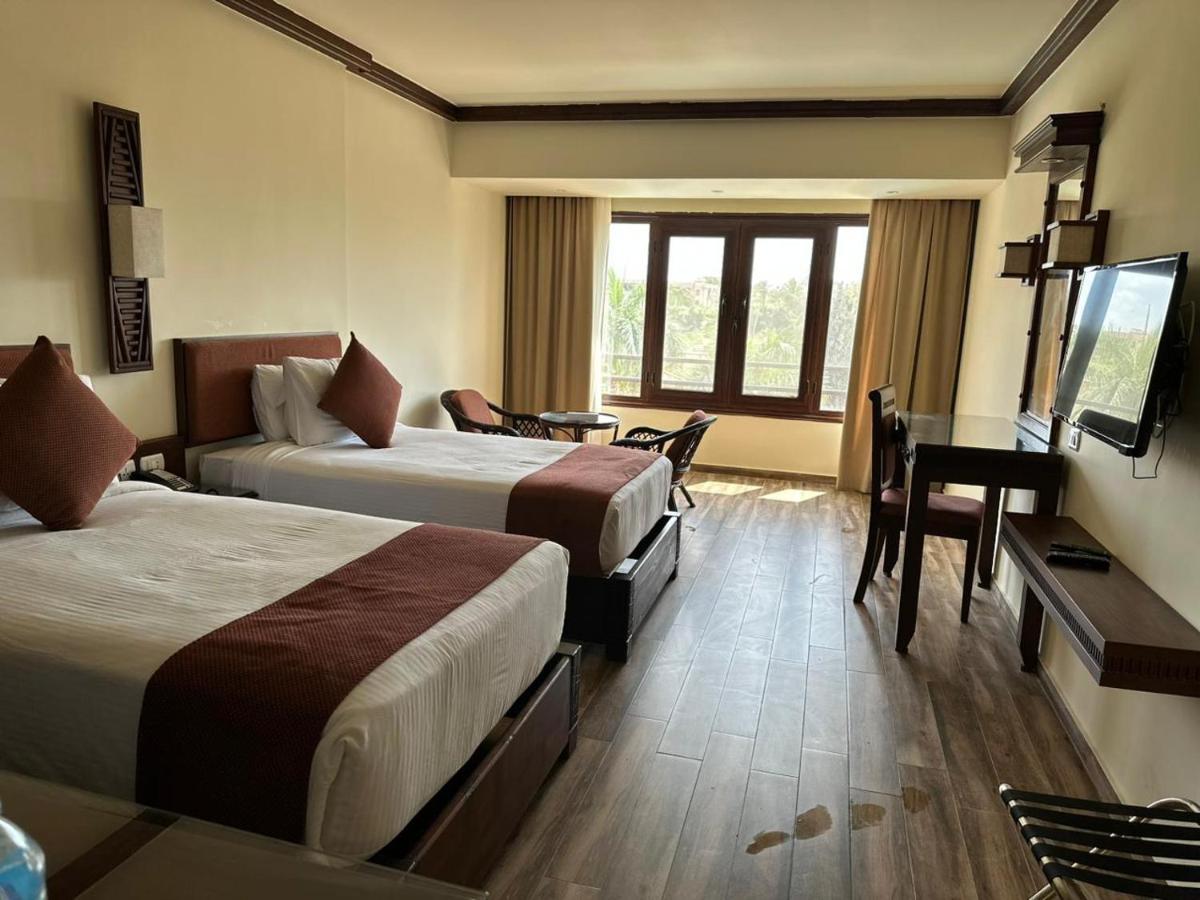 Africana Hotel & Spa Qaryat Shakush Dış mekan fotoğraf