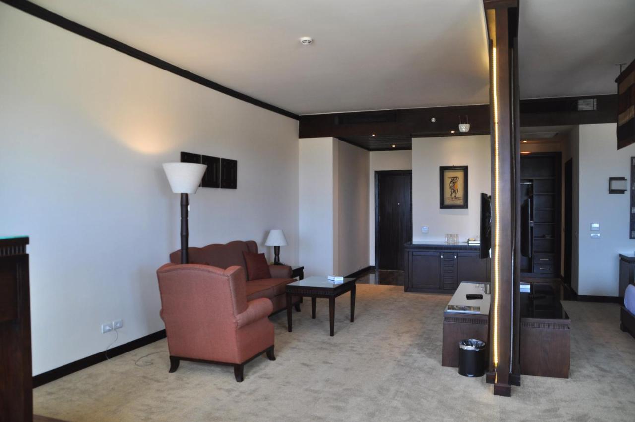 Africana Hotel & Spa Qaryat Shakush Dış mekan fotoğraf